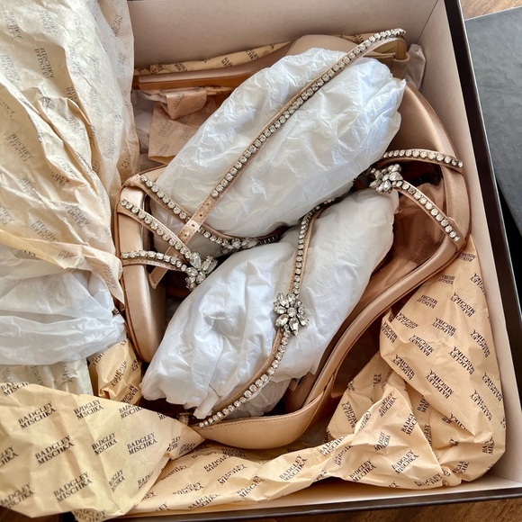 New Badgley Mischka Women's Hodge Embellished Strappy High-Heel Sandals 10M - Picture 12 of 15
